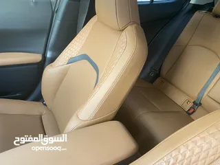  3 لكزس UX 200 _ 2021