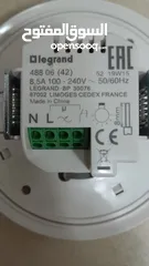  2 حساس حركة عدد 4 + ريموت البرمجة عدد 1 للبيع ماركة Legrand