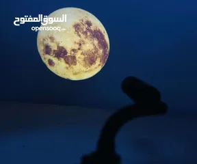  1 بروجكتر ضوء القمر ولأرض