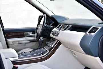  22 رنج روفر سبورت وارد الوكالة 2011 Range Rover Sport HSE  Special Order