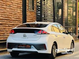  3 Hyundai IONIQ HYBRID  كفالة على البطارية لغاية 2029 من الوكالة عداد قليل اصلي ،بحالة الوكالة !