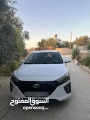  9 هيونداي ايونك 2017 للبيع او للبدل