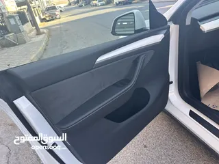  24 TESAL MODEL Y LONG RANGE DUILMOTOR 2023