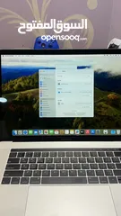  9 MacBook pro 2019 /i7/16 ram/15 inch/256 ssd/4 gb graphic