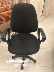  1 كرسي مكتب لون اسود