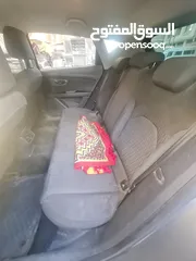  2 سيات ليون مطور بودي الف الف  لا يوجد فيها ضربات شصي ولا قص  يوجد بها دهانات تجميليه