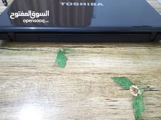  5 لابتوب توشيبا بحالة الوكاله