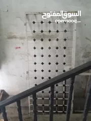  1 باب حديد ثقيل تفصيل مش تجاري للبيع بسعر 40