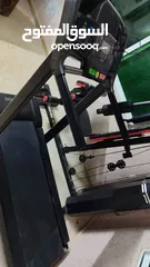  4 جهاز مشي للبيع طبعا جهاز نادي مش جهاز منزلي يعني اصلي بتحمل مستعمل نضيف