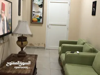  9 للشباب اول ساكن في دبي جميرا 1سريز سنجل وسرير دابل