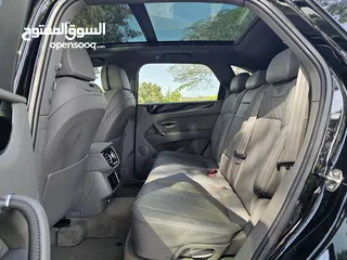  10 BENTNEY BENTAYGA 2019 GCC FULL OPTION UNDER WARRANTY V12