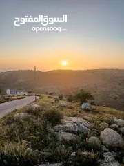  4 أرض سكنية مميزة ذات إطلالة بانورامية على الغرب والشمال جاهزة للبناء في إسكان المهندسين بطنا