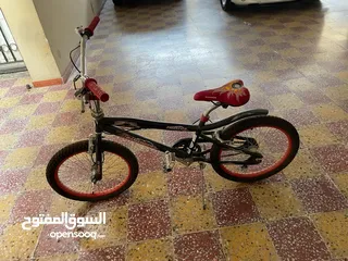  6 دراجة هوائية مستعملة.. عدد 2 دراجة رياضية للأطفال مستعمله استعمال خفيف جدا