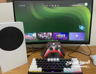  7 Xbox series s مع شاشة وماوس وكيبورد بحالة ممتازة جدا
