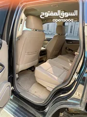  9 Gmc Yukon... Model 2019...gcc specifications... Excellent condition