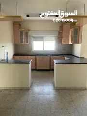  1 شقة للبيع تشطيب سوبر