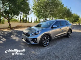  3 كيا نيرو 2020 هايبرد وارد كوري ماشية 24700 كم