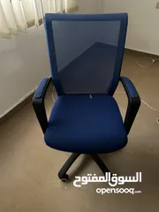  6 اثاث مكتب فاخر استعمال بسيط جدا - شبه جديد بسبب السفر