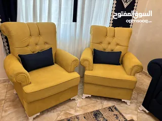  2 طقم كنب فاخر 7 مقاعد