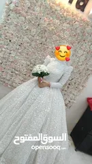  3 فستان زفاف للبيع 1300ج