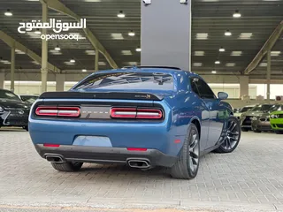  4 SRT 392 6.4L SCAT PACK / 1790 AED MONTHLY / IN PERFECT CONDITION