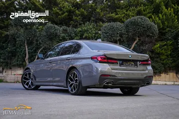  7 BMW 530e 2021
