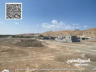  5 ارض للبيع بمصفوت سكنى زاوية شارعين