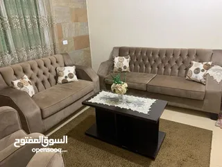  1 طقم كنب للبيع