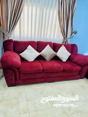  5 طقم كنب دب11 مقعد بحالة ممتازه