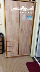  3 اثاث ولوازم أطفال مستعمله بحاله جيده جدا