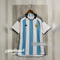  16 مجسمات ملاعب كرة قدم تيشرتات كرة قدم