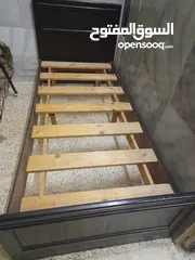  1 تخت مفردمستعمل  للبيع