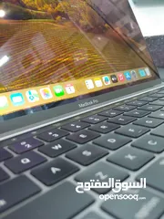  7 MacBook Pro 2020 M1 8GB Ram 256GB SSD لابتوب ابل