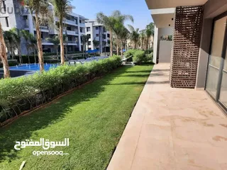  24 امتلك شقه استلام فوري في لافيستا الباتيو اورو بالتجمع الخامس وبالقرب من المطار Lavista Patio Oro