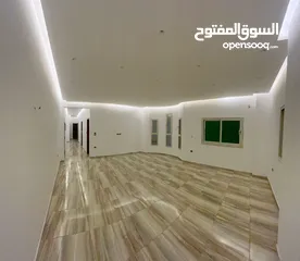  11 شقة للإيجار سكني أو اداي