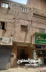  1 بيت للبيع في شبرا الخيمه اول شارع خالد بن الوليد دقيقتين من مترو شبرا الخيمه