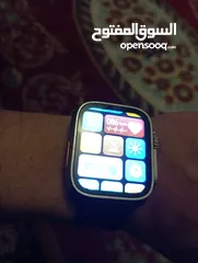  5 ساعة x8 ultra smart watch بحالة ممتازة جدا مع 7 كساتك