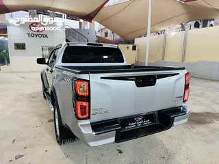  8 أيسوزو دي ماكس 2023 LS D-MAX  وارد الشركه فحص كامل بحاله الوكاله ISUZU