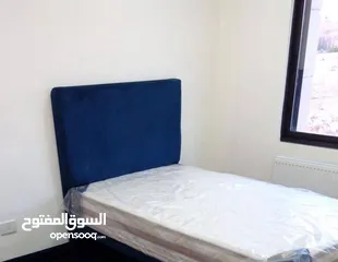  21 سرير مفرد ونص فندقي منجد واللون والموديل من اختياركم بكفالة شاملة 3 سنوات