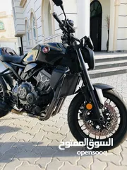  7 Honda CB1000R Neo Cafe Black Edition 2022