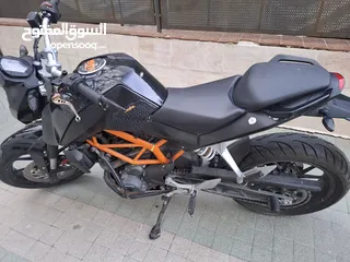  3 KTM Duke 390  ABS 2015
