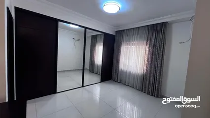  13 شقة للبيع الحادنز