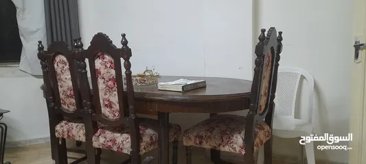  3 طاوله سفره للبيع مستعمله لون بني