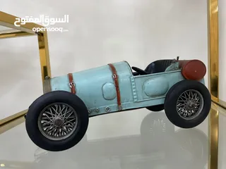  2 Antik collection car