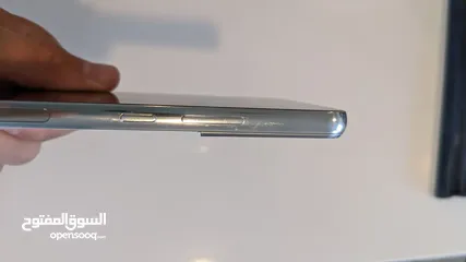 3 سامسونج بحالة جديد Samsung Galaxy S22 Plus with 5G. (Phantom White) (256GB) (Barely Used)