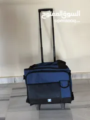  1 New large capacity insulated cooler box with  Wheels ايس بوكس او حافظ طعام بارد مع عجلات جديد
