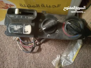  7 كشافات سوناتا2013 واضويه ميتسوبيشي 98 وكيا2 كشافات وقطع للبيع