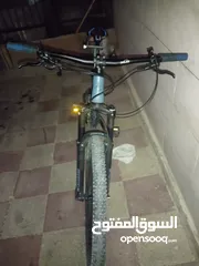 2 بسكليت GHOST