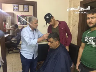  11 دورات الحلاقة والكوافير وصيانة الخلوي والالكترونيات بالمركز العالي المهني وسط البلد