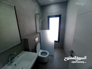  8 شقة غير مفروشة للإيجار 132م2 ( Property 17644 ) سنوي فقط